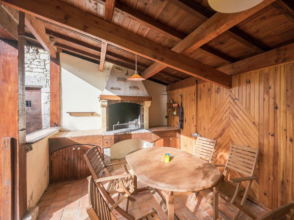 Charming Holiday Home With Pool Monbazillac Exterior photo
